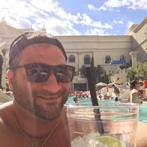 Meet your Posher, Pat